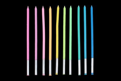 Набір свічок Асорті неон довгі зі срібною ніжкою 10шт. 5-71517 5-71517 фото