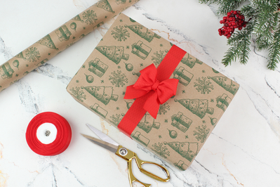 Папір пакувальний новорічний крафт Зелені ялинки (8м*0.7м) у рулоні 255-5751 фото