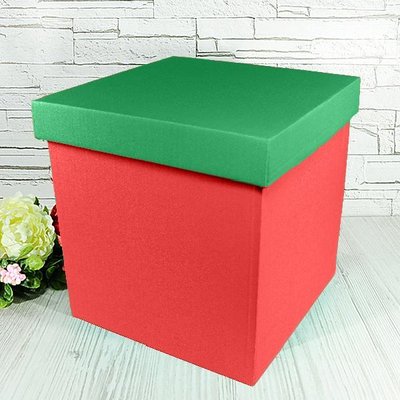 Новорічна коробка для подарунків "№1 Зелено-червона" (15х15х15) 7691zk фото